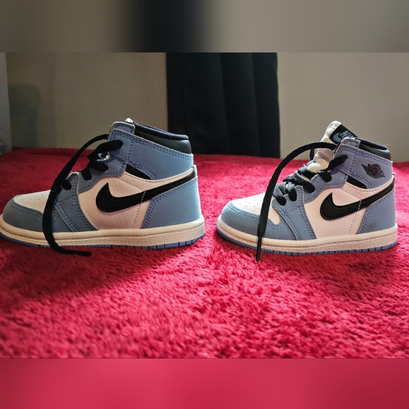 Nike Toddler Air Jordan 1 Retro High OG TD "Univeristy Blue" - Picture 2 of 7